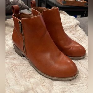 JEOSSY Women’s Ankle Boots - Yellow Brown, Faux Leather